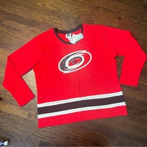 Hurricanes Fans, this one is for you!!! Size XL light weight crewneck sweatshirt